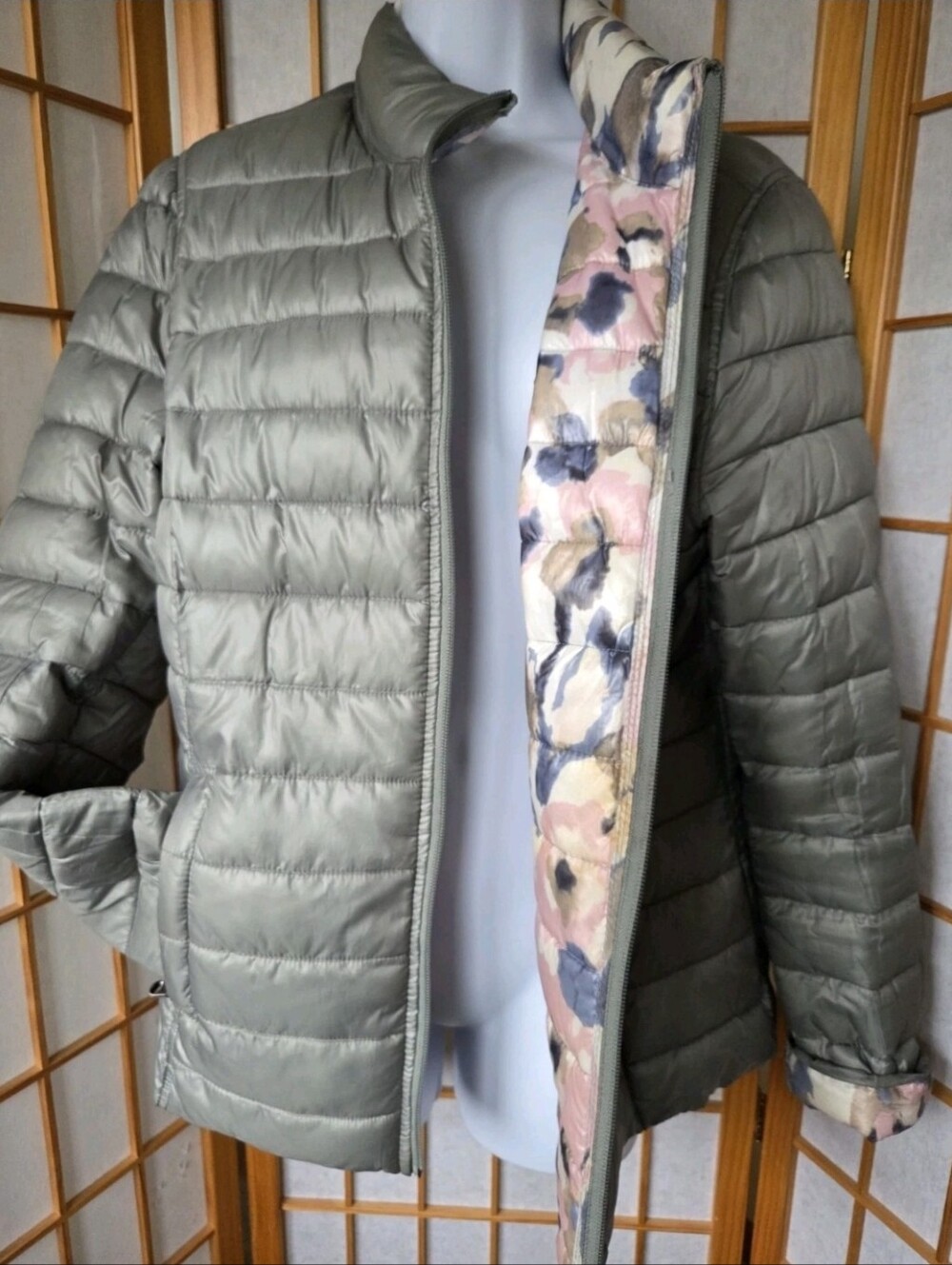 NEW WOMENS "BLUE FLAME" ZIPPER & POCKETS REVERSIBLE PUFFER JACKET GERMANY M/L